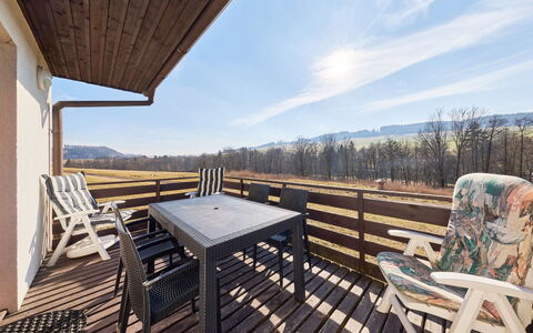 Green Valley Park Stárkov 11: Bois, Dur, Tache De Bois, L'Hiver, Planche, Lumber, Parquet, Plate-Forme, Balcon, Gelé