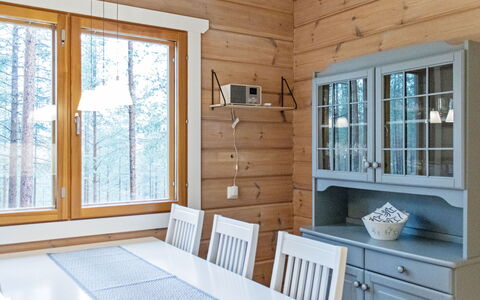 Villa Uuttu: Chalet, Maison, Domicile, Batiments Jardin, Siding, Cabane En Rondins, Ferme, Biens, Cabanon, Cour