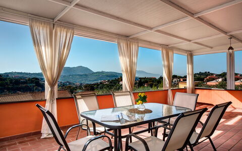 Villa Sorrentina With Panoramic Terrace: Table, Propriété, Ciel, Bâtiment, Chaise, Bleu Azur, Bois, Fenêtre, Design Intérieur, Ombre