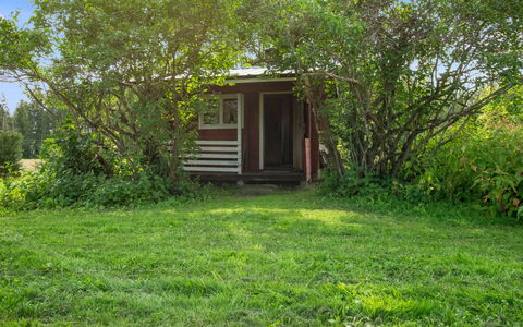 Maalaistalo Sipilä: Herbe, Arbuste, Lot Terre, Chalet, Jardin, Zone Rurale, Cabanon, Batiments Jardin, Couverture De Sol