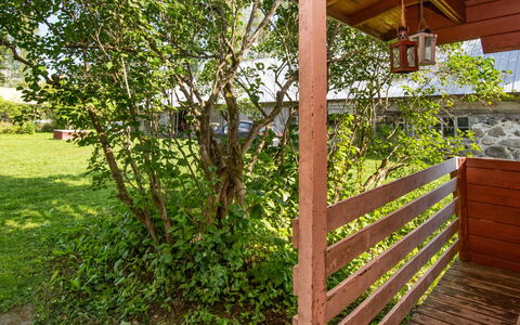 Maalaistalo Sipilä: Bois, Tache De Bois, Jardin, Dur, Ombre, Arrière-Cour, Clôture, Planche, Structure En Plein Air, Cour