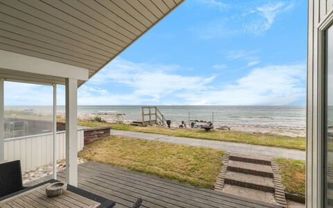 Aswith - 5M from the Sea: Bois, Domicile, Porche, Plate-Forme, Dur, Toit, Tache De Bois, Parquet, Eco Hôtel