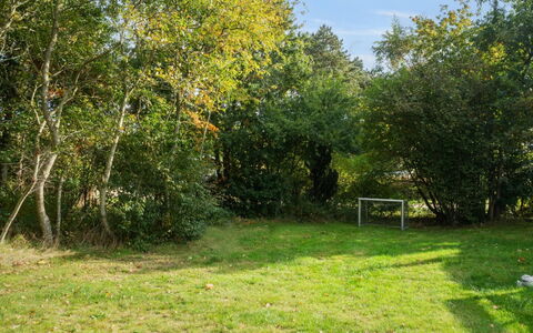 Elmeri - 200M from the Sea: Maison, Domicile, Toit, Chalet, Biens, Aménagement Paysager, Batiments Jardin, Siding, Ferme