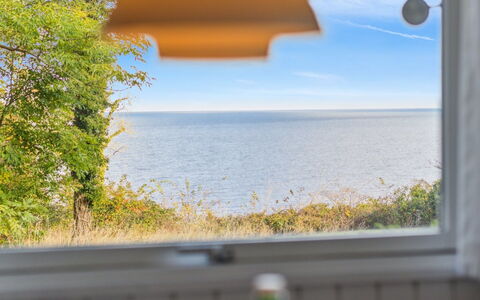 Caren - 75M from the Sea: Maison, Domicile, Toit, Chalet, Biens, Aménagement Paysager, Batiments Jardin, Siding, Ferme