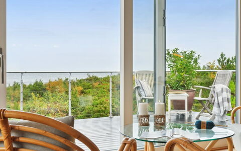Kaleva - 100M from the Sea: Meubles, Design Intérieur, Sol, Sol, Plafond, Pièce, Chaise, Table, Appartement, Table Cuisine Et Salle A Manger