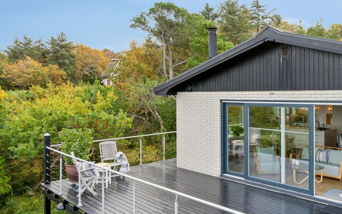 Kaleva - 100M from the Sea: Meubles, Design Intérieur, Sol, Sol, Plafond, Pièce, Chaise, Table, Appartement, Table Cuisine Et Salle A Manger