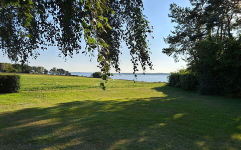 Salka - 200M to the Fjord: Meubles, Design Intérieur, Sol, Sol, Plafond, Pièce, Chaise, Table, Appartement, Table Cuisine Et Salle A Manger