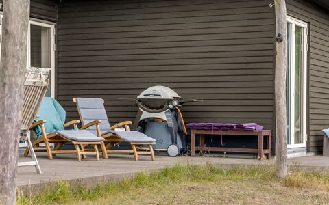Veetrikki - 350M from the Sea: Bois, Mobilier De Jardin, Meubles, Chaise, Plate-Forme, Dur, Arrière-Cour, Tache De Bois, Porche, Ombre