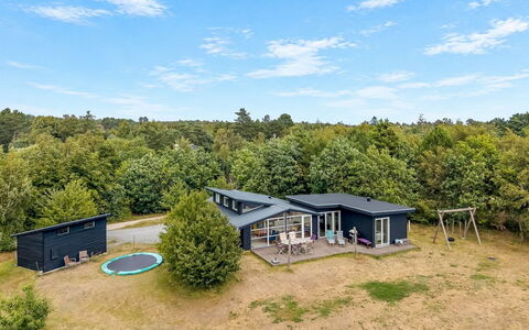 Veetrikki - 350M from the Sea: Domicile, Zone Résidentielle, Maison, Lot Terre, Plaine, Zone Rurale, Biens, Chalet, Jardin, Batiments Jardin
