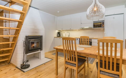 Teerenpesue F 46: Bois, Neige, L'Hiver, Chalet, Gelé, Domicile, Cabane En Rondins, Mélèze, Siding