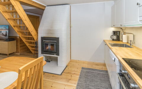 Teerenpesue F 46: Bois, Neige, L'Hiver, Chalet, Gelé, Domicile, Cabane En Rondins, Mélèze, Siding