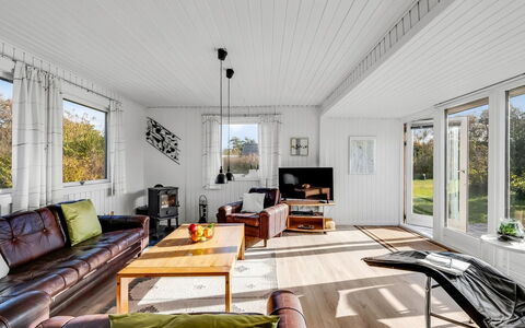 Pirjo - 350M to the Fjord: Chalet, Cabanon, Cabane, Ferme, Prairie, Cabane, Grange, Cabane En Rondins, Batiments Jardin