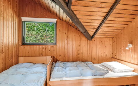 Amila - 30Km from the Sea: Bleu, Piscine, Meubles, Mobilier De Jardin, Recours, Chaise, Ombre, Eco Hôtel, Pot De Fleur