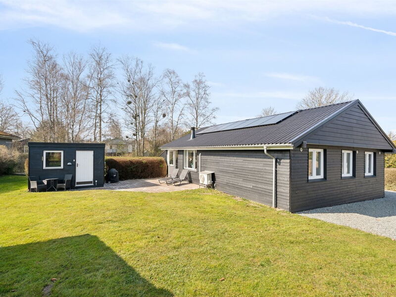 Vemund - 500M from the Sea