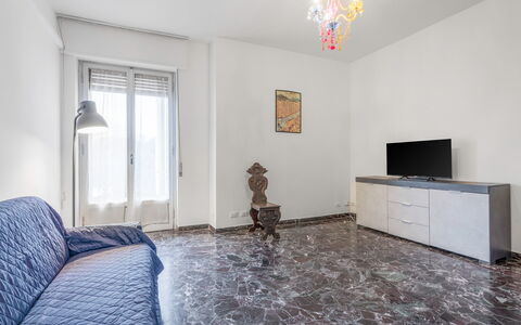 Romina Apartment, Florence, Campo Marte: Sol, Sol, Design Intérieur, Pièce, Appartement, Plafond, Meubles, Domicile, Parquet, Salon