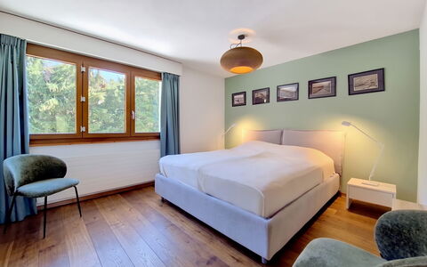 La Verdure Est N°22: Lit, Design Intérieur, Meubles, Chambre, Sol, Sol, Mur, Plafond, Pièce, Bois