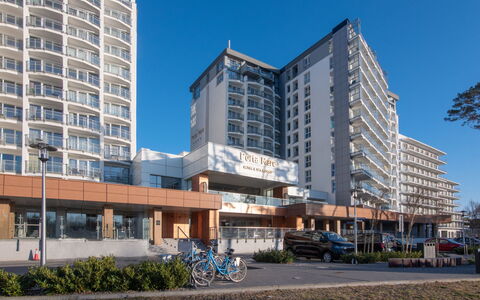 Mistral Porta Mare: Appartement, Condominium, Zone Métropolitaine, Métropole, Bâtiment Commercial, Usage Mixte, Balcon, Quartier Général, Hôtel