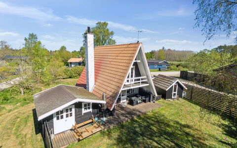 Edgar - 300M from the Sea: 