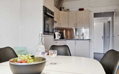 Answald - 6Km from the Sea: Appartement, Condominium, Biens, Balcon, Villa, Hôtel