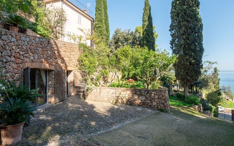 Il Faro: Arbuste, Jardin, Mur De Pierre, Aménagement Paysager, À Feuilles Persistantes