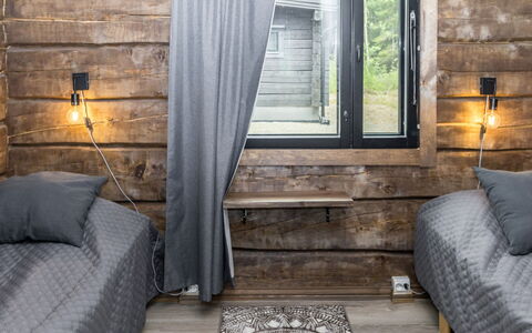 Sorolanniemi: Bois, Chambre, Meubles, Sol, Design Intérieur, Sol, Lit, Literie, Drap De Lit, Pièce
