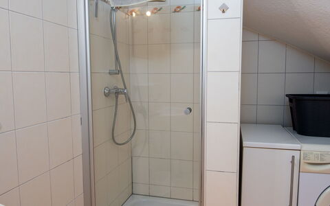 Norden 480: Luminaire Plomberie, Salle De Bains, Sol, Sol, Design Intérieur, Plomberie, Robinet, Évier, Douche, Pièce