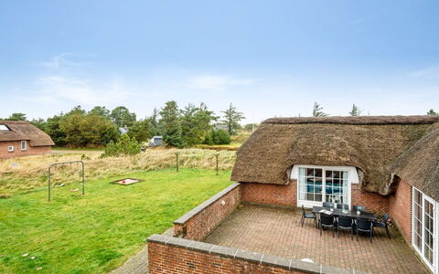 Madsen - from the Sea: Maison, Domicile, Toit, Chalet, Lot Terre, Biens, Ferme, Village, Ferme