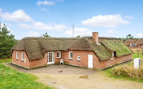 Madsen - from the Sea: Maison, Domicile, Toit, Chalet, Lot Terre, Biens, Ferme, Village, Ferme