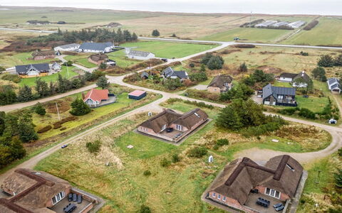 Madsen - from the Sea: Maison, Domicile, Toit, Chalet, Lot Terre, Biens, Ferme, Village, Ferme