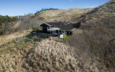 Sella - 600M from the Sea