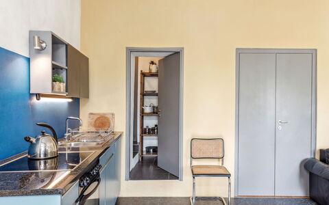 Logement:&nbsp;Egner- Apt.steintisch 361.3