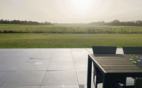 Corina - 850M to the Fjord: Sol, Design Intérieur, Bois, Sol, Escaliers, Plafond, Tache De Bois, Parquet, Dur, Balustrade