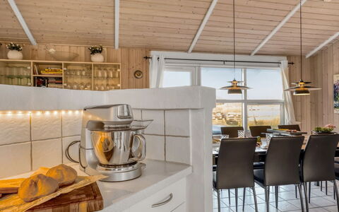 Adrienne - 490M from the Sea: Bois, Design Intérieur, Plafond, Meubles, Cuisine, Comptoir, Pièce, Luminaire, Table Cuisine Et Salle A Manger, Cabinetry