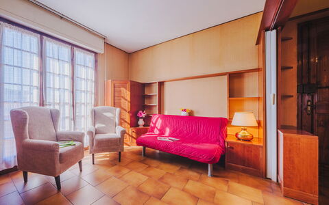Menesini: Meubles, Bâtiment, Confort, Bois, Sol, Design Intérieur, Sol, Maison, Dur, Salon