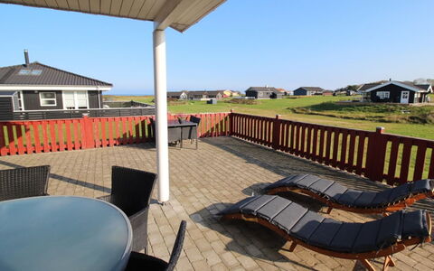Aira - 200M from the Sea