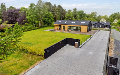 Pauliina - 1.1Km from the Sea