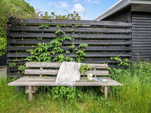mielikki - 2km From The Sea