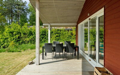 Henryette - 1.5Km from the Sea