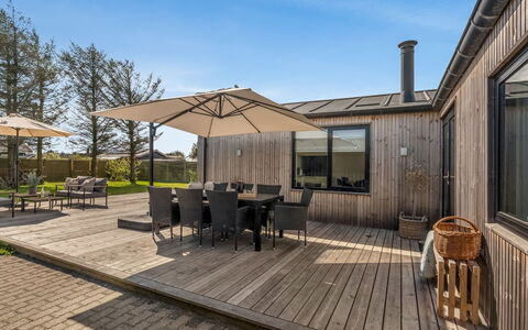 Hellena - 600M from the Sea: Bois, Domicile, Porche, Plate-Forme, Dur, Toit, Tache De Bois, Parquet, Eco Hôtel