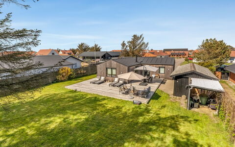 Hellena - 600M from the Sea: Bois, Domicile, Porche, Plate-Forme, Dur, Toit, Tache De Bois, Parquet, Eco Hôtel