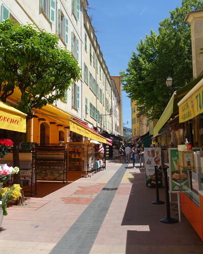 Le Diplomate