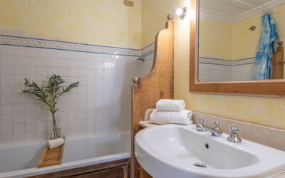 Villetta Mare Blu With Pool, Country Village, Stin