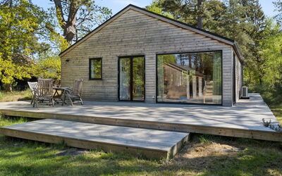Dagino - 200M from the Sea