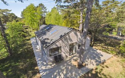 Dagino - 200M from the Sea