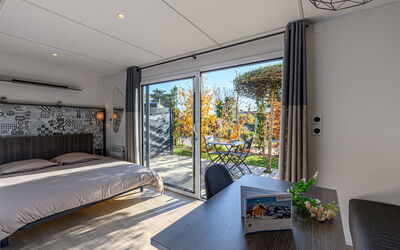 Logement:&nbsp;Hôtel'O 3 - L'Ibis Rouge 400.3