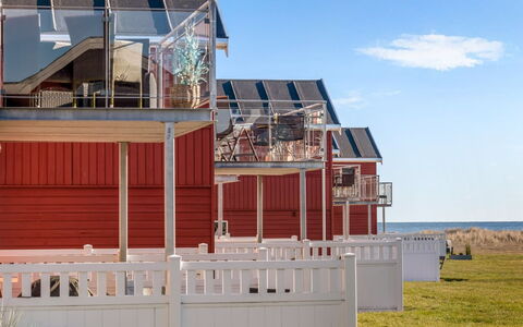 Arton - from the Sea: Siding, Ombre, Balcon, Daylighting
