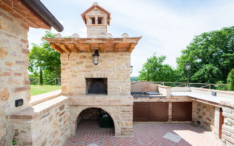 Il Borgo, Borgo Campassini, Monteriggioni: Brique, Brickwork, Jardin, Aménagement Paysager, Structure En Plein Air, Maconnerie Four