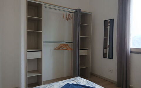 Villa dei Sogni: Meubles, Bois, Sol, Design Intérieur, Sol, Chambre, Lit, Pièce, Domicile, Appartement