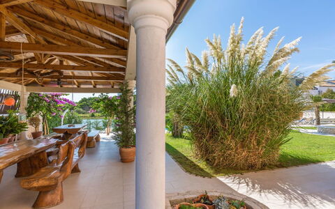 Villa Vizula: Recours, Pot De Fleur, Ombre, Jardin, Eco Hôtel, Hacienda, Biens, Structure En Plein Air, Aménagement Paysager, Colonne
