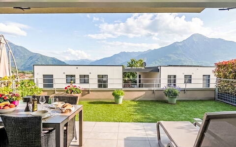 Vigna Luisa: Meubles, Chaise, Appartement, Balcon, Plante D'Appartement, Ombre, Recours, Mobilier De Jardin, Eco Hôtel, Appartement Penthouse